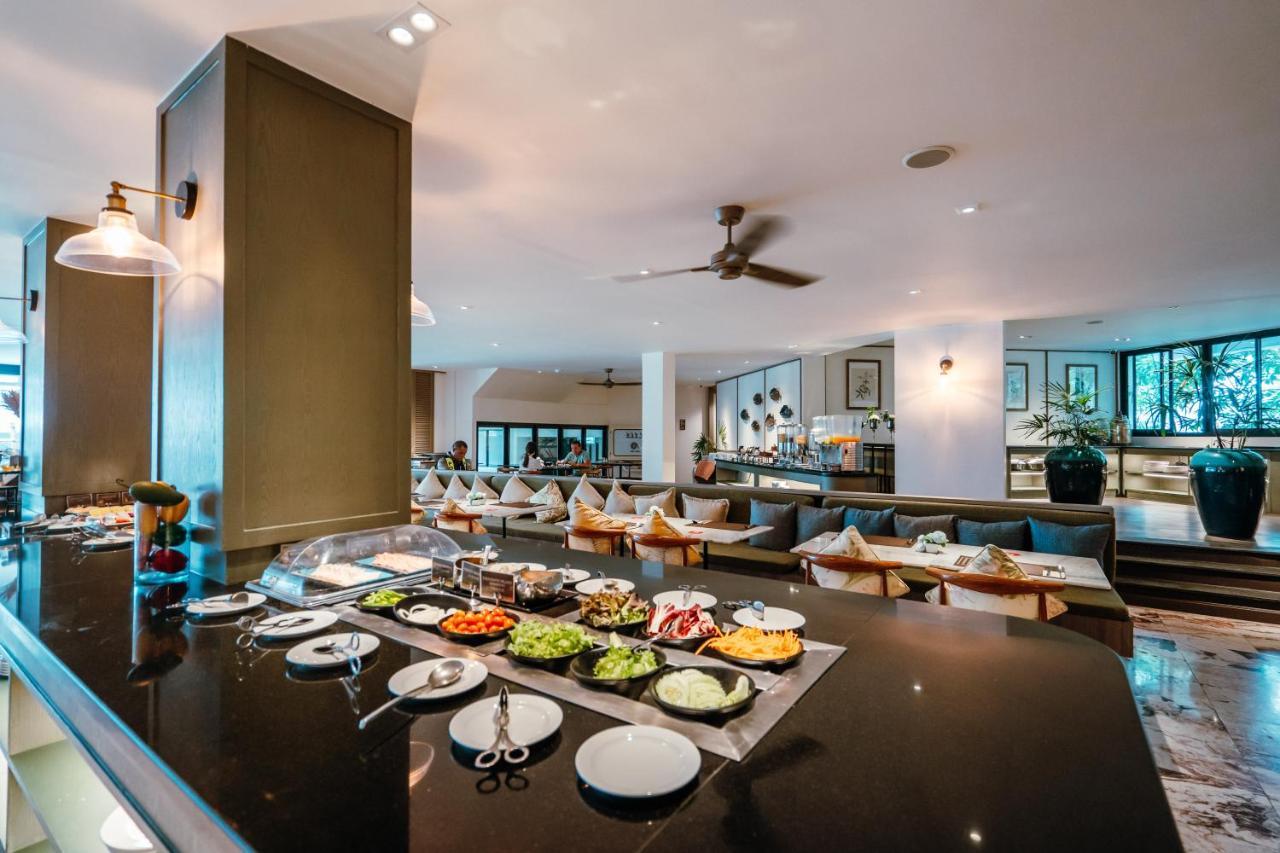 Sawaddi Patong Resort & Spa By Tolani - Sha Extra Plus Bagian luar foto